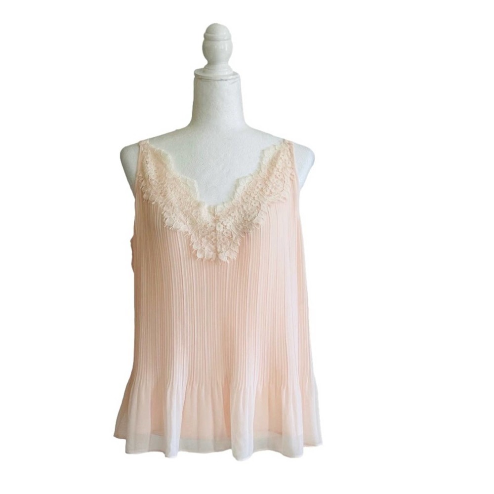 NWT Chico’s Peach Pink Lace Clam Shell Convertible Accordion Camisole Tank Top